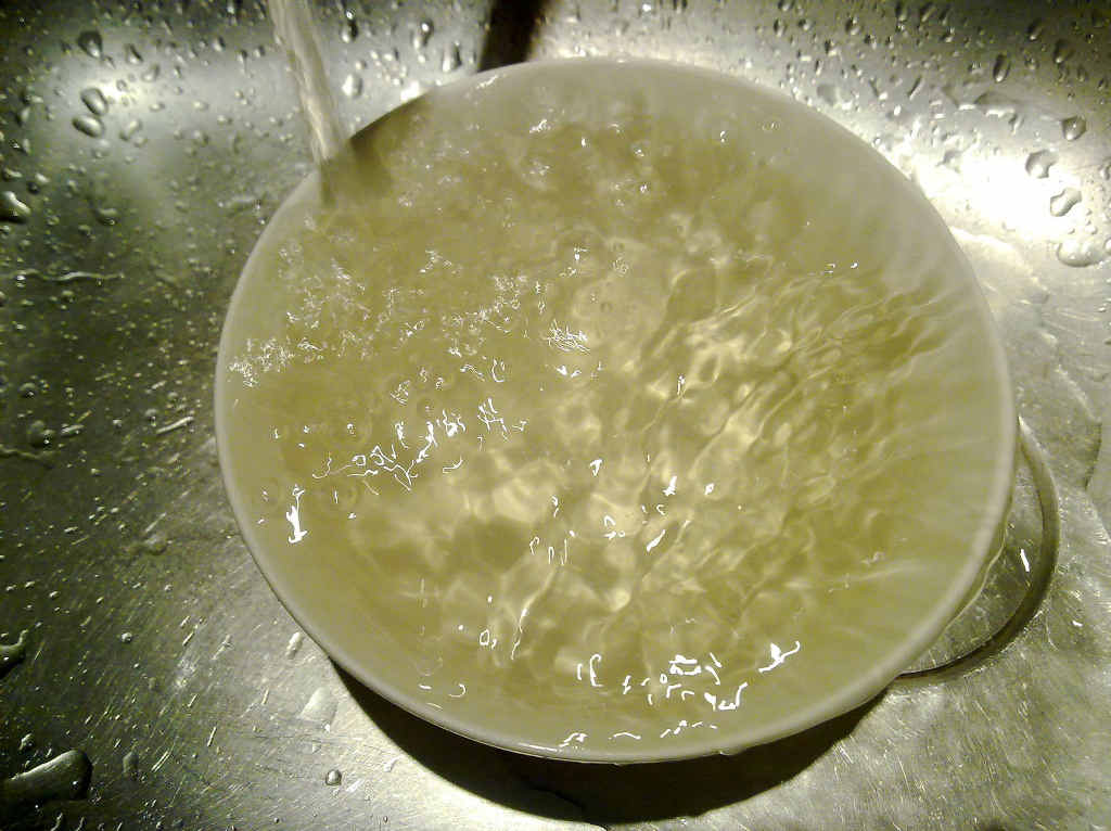 DECLARED SAFE: Dysart residents are concerned over the long-term effects of murky water flowing from their home taps. DECLARED SAFE: Dysart residents are concerned over the long-term effects of murky water flowing from their home taps.